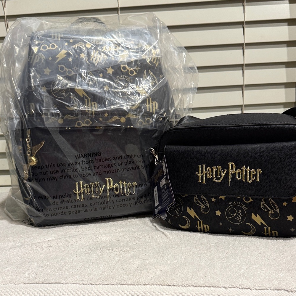 Loungefly Harry Potter Backpack & Crossbody Set NWT Hogwarts Logo Matching Set